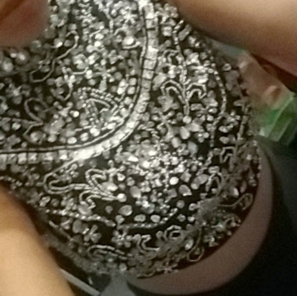 Formal 2 piece - Picture 3 of 4